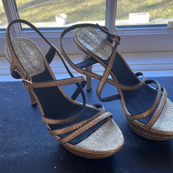 DONNA KARAN - Picture 1 of 5